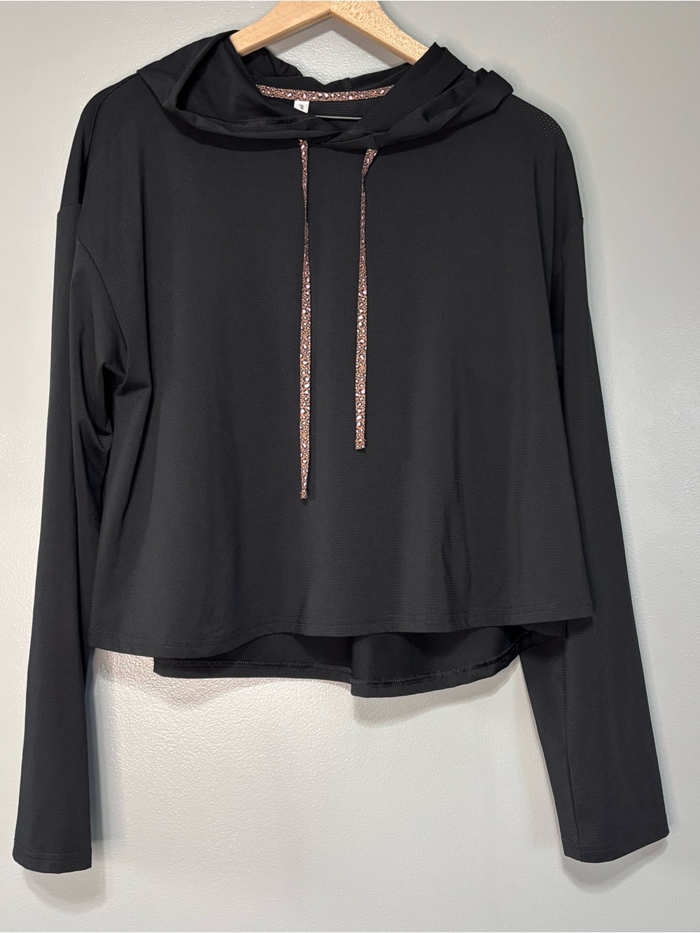 Fabletics Large Lightweight Mesh Crop Hoodie Black
